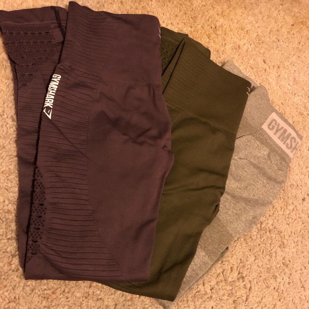 Set of gym shark leggings all size large
